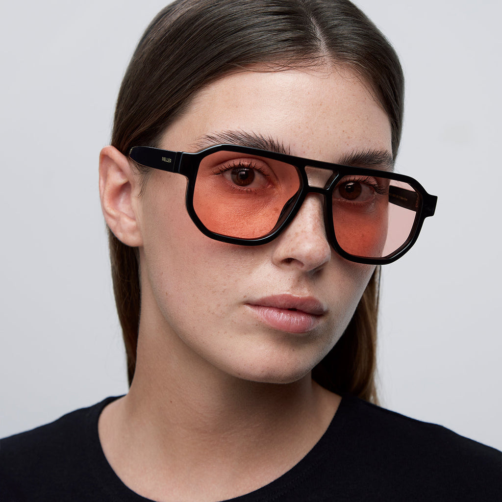Seba Black Peach