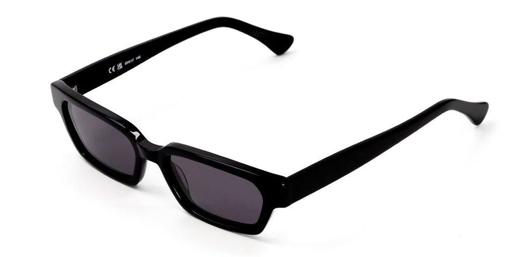 Okoto All Black